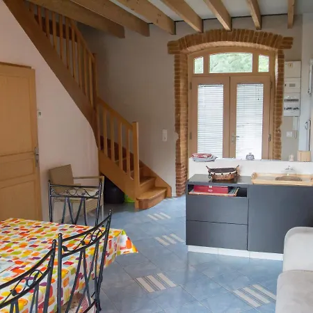 Moulin De Cherre 72800 Guest house Aubigne-Racan